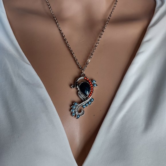 Rag Frog revival Embellished peacock pendant necklace 18" - Picture 3 of 4